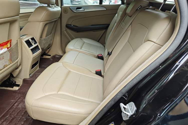 Used Mercedes-Benz M-Class 