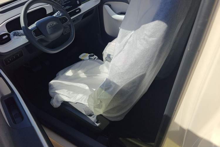 Used Geely Galaxy Panda 2025 210 km – Yuanqi Bear
