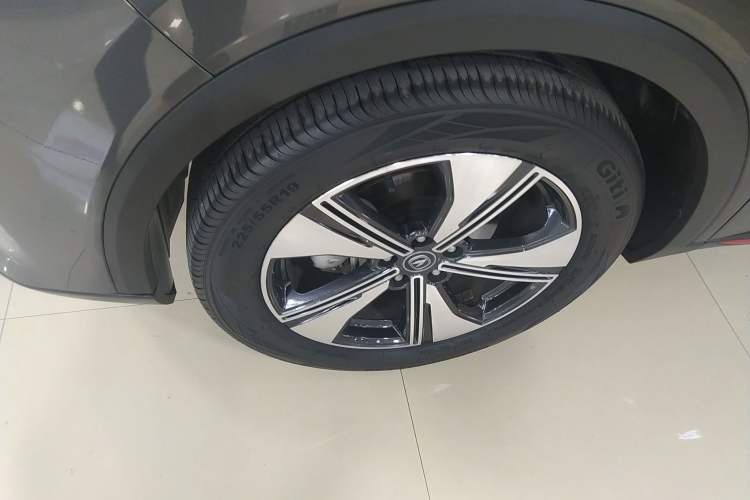 Used CHANGAN CS55PLUS 2022 2nd Generation 1.5T DCT Prestige Version Left Front Wheel Hub