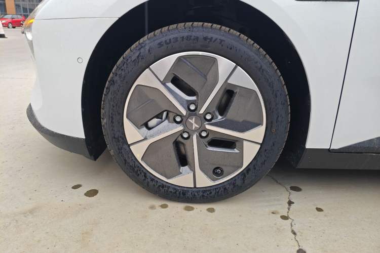 Used XPeng MONA M03 2025 620 Ultra-Long Range Plus Exterior 4