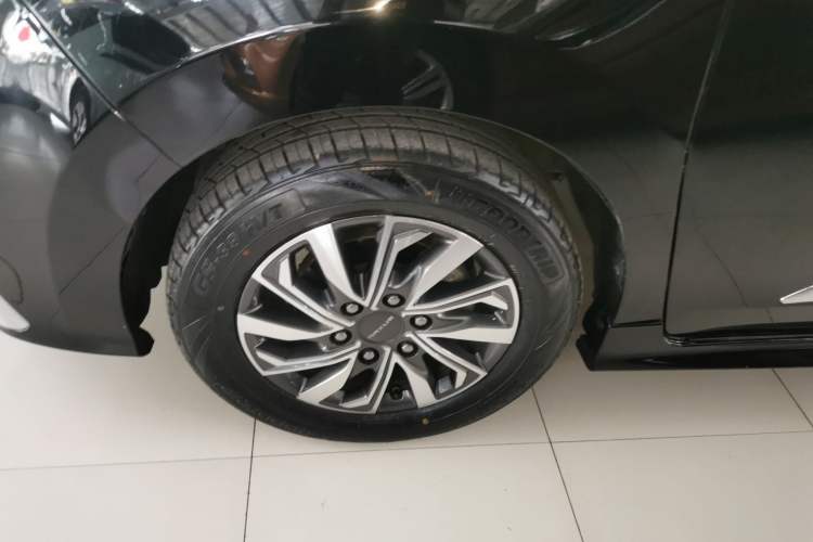 Used SAIC MAXUS G20 2021 PLUS 2.0T Gasoline Automatic Luxury Edition