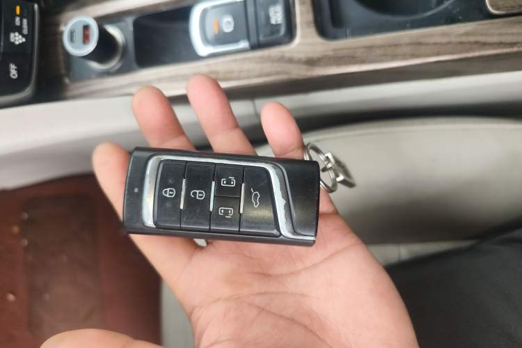 Used GAC Trumpchi M8 2020 Master Edition 390T Supreme Version Vehicle Key