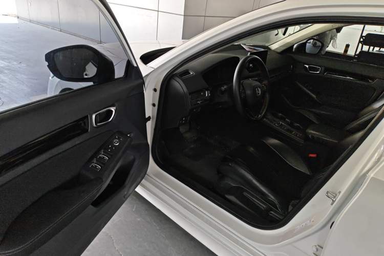 Used Honda Civic 2022 240TURBO CVT Dynamic Edition
