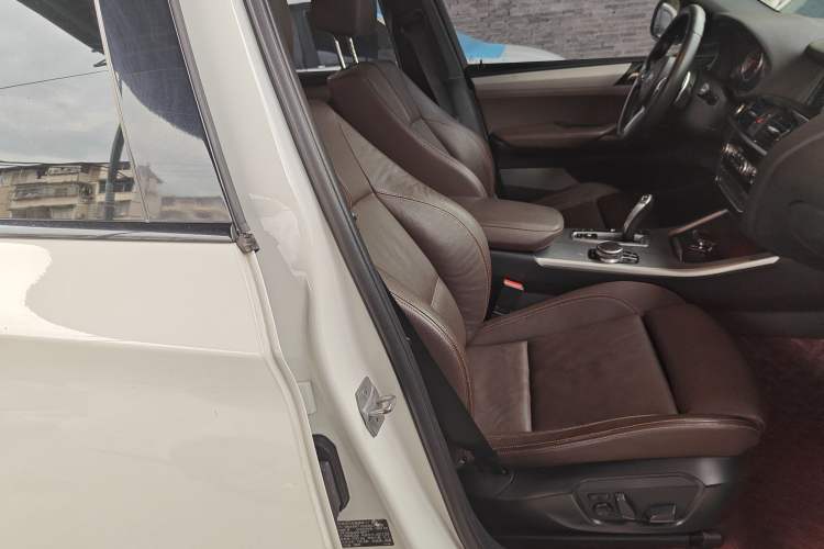 Used BMW X4 2016 xDrive20i M Sport Edition Right Front Seat