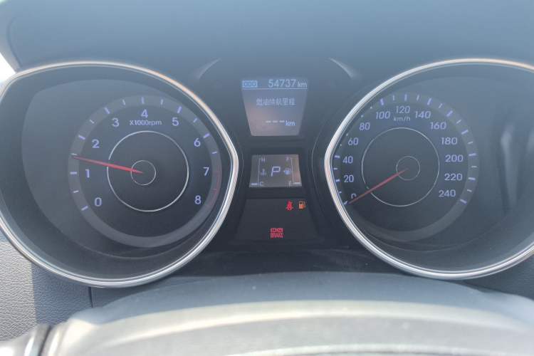 Used Hyundai Elantra (5th Generation / Langdong) 2015 1.6L Automatic Leading Model