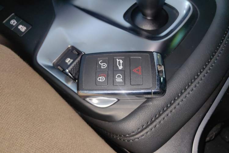 Used Jaguar E-PACE 2018 P200 S China VI
