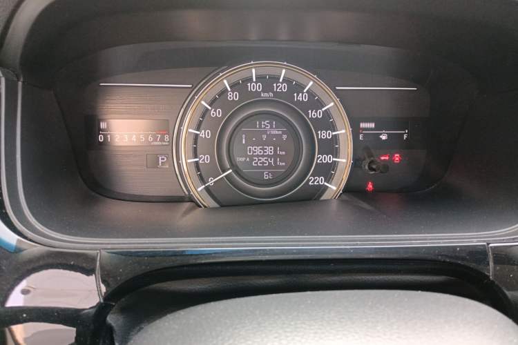 Used Honda Elysion 2016 2.4L Style Edition
