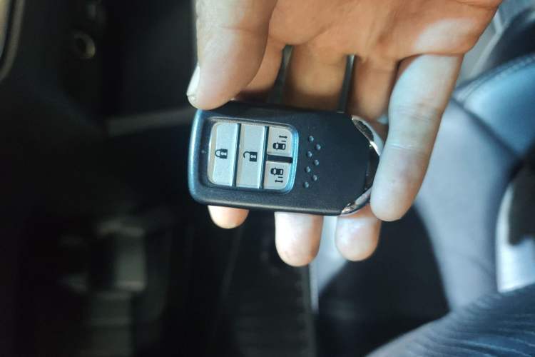 Used Honda Elysion 2016 2.4L Luxury Edition