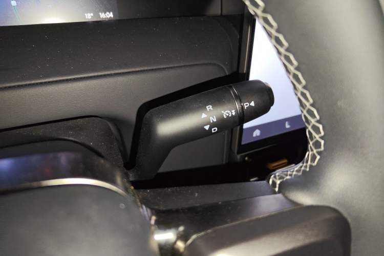 Used iCAR V23 2026 Model 401 Two-Wheel Drive Super Sports Edition
