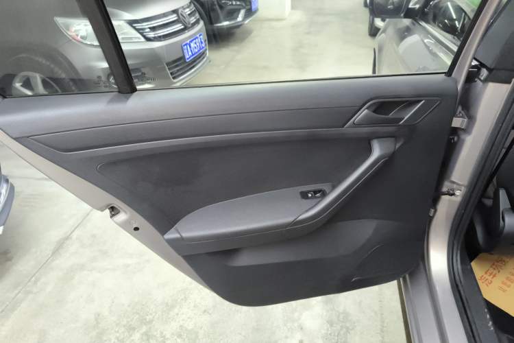 Used Jetta VA3 2019 1.5L Manual Entry-Level Version
