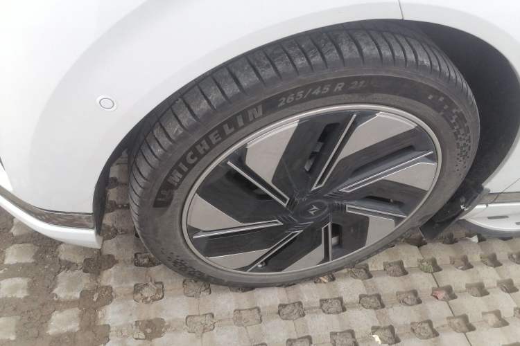 Used Dongfeng eπ eπ008 2025 210Max Range-Extended Version 5 Seats