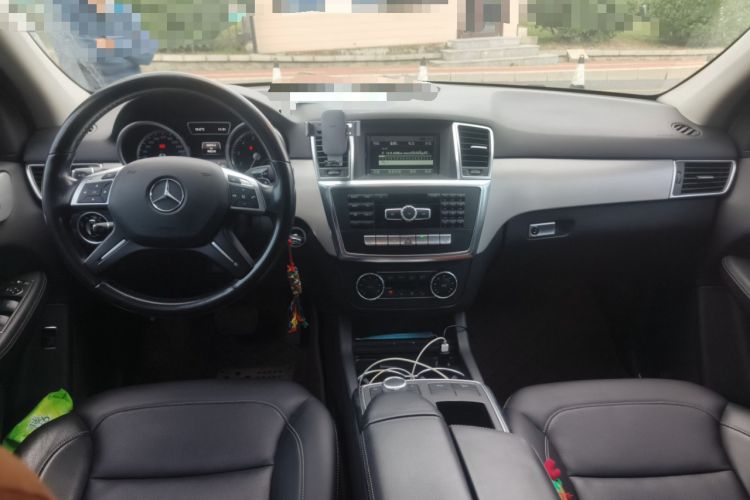 Used Mercedes-Benz M-Class 2015 ML 320 4MATIC
