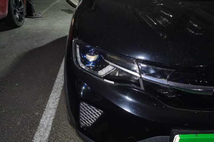 Used Dongfeng NAMMI EX1 2022 PRO Tiger Glory Luxury Model
