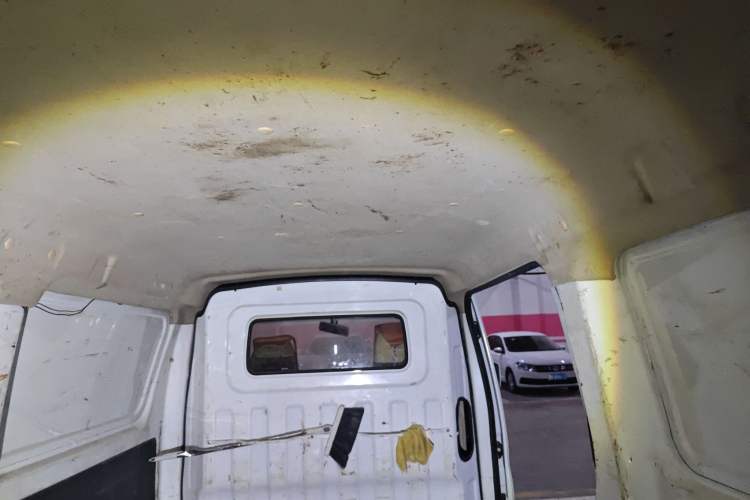 Used CHANGAN KAICHENG Ruixing M80 2018 1.5L Base Model CNG Van Flat Roof Rear-Hinged Doors 4G15S Headliner