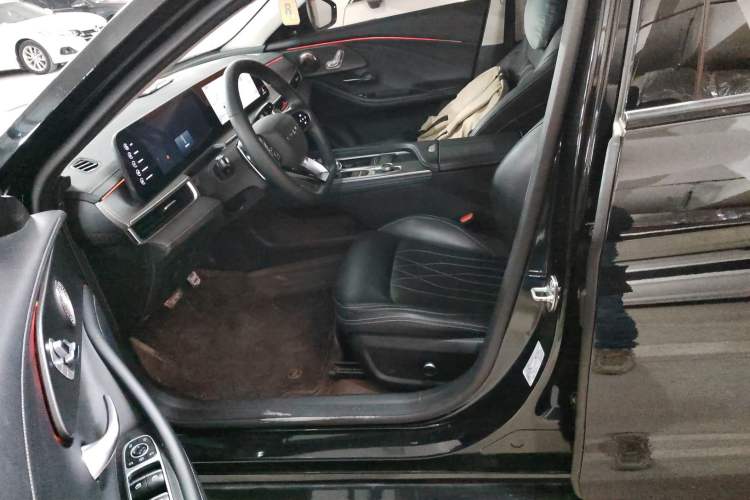 Used Chery Arrizo 8 2023 High-Performance Edition 2.0T DCT Powerfully Equipped
