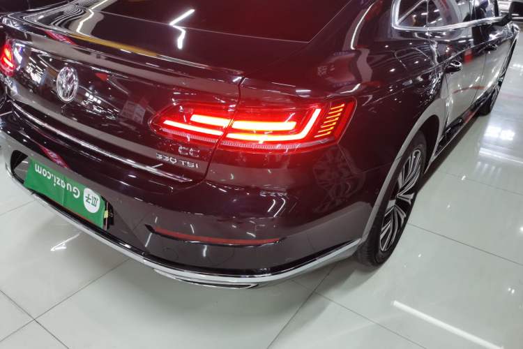 Used Volkswagen FAW-Volkswagen CC 2020 330TSI Glamour Edition China VI Standard Right Rear Taillight
