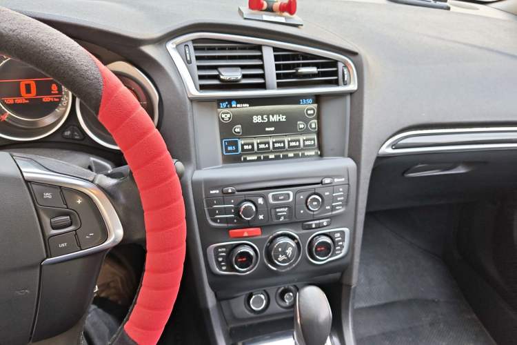 Used Citroen C4L 2014 1.8L Intelligent Drive Automatic Dynamic Model
