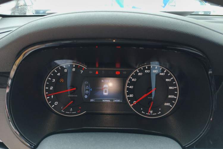 Used CHANGAN CS35PLUS 2022 1.6L Manual Luxury Edition Instrument Cluster