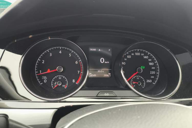 Used Volkswagen Lamando 2018 280TSI DSG Comfort Edition Instrument Cluster