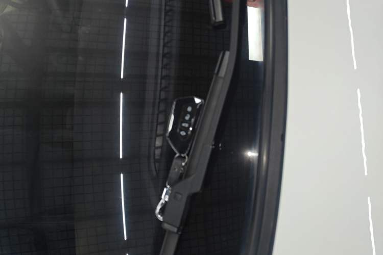 Used Geely Auto Vision X3 2017 1.5L Automatic Luxury Model Vehicle Key