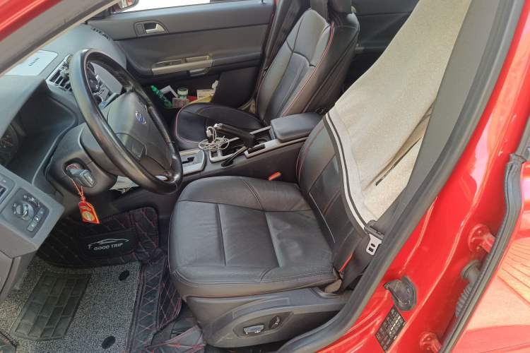 Used Volvo S40 2011 2.0L Automatic ZhiShang Edition