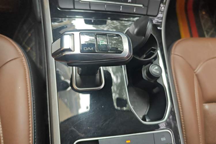 Used Haval H8 2017 2.0T Gasoline 4x4 Smart Enjoyment Version