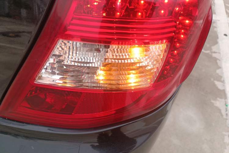 Used BYD F3 2015 Energy-Saving Edition 1.5L Manual Luxury Model