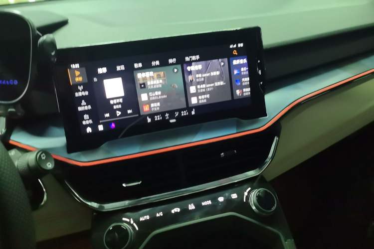 Used Lynk & Co 06 2020 1.5T YAO Halo