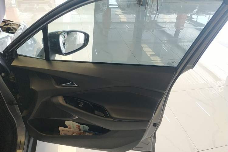 Used Chevrolet Orlando 2018 Redline 530T Automatic Enjoyment Edition (5+2 Model) – China V Standard