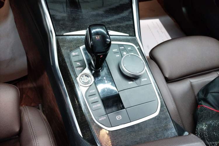 Used BMW 3 Series 2021 Restyled 325Li M Sport Package
