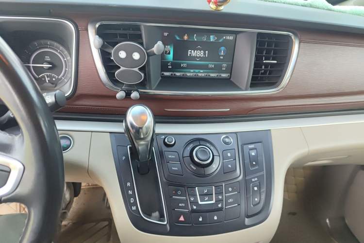 Used Buick GL8 2017 25S Prestige Version China V Standard