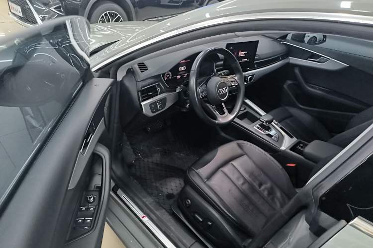 Used Audi A5 2021 Sportback 40 TFSI Fashionable and Dynamic Model