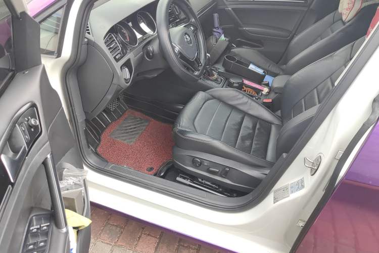 Used Volkswagen Golf 2014 1.4TSI Luxury Travel Edition