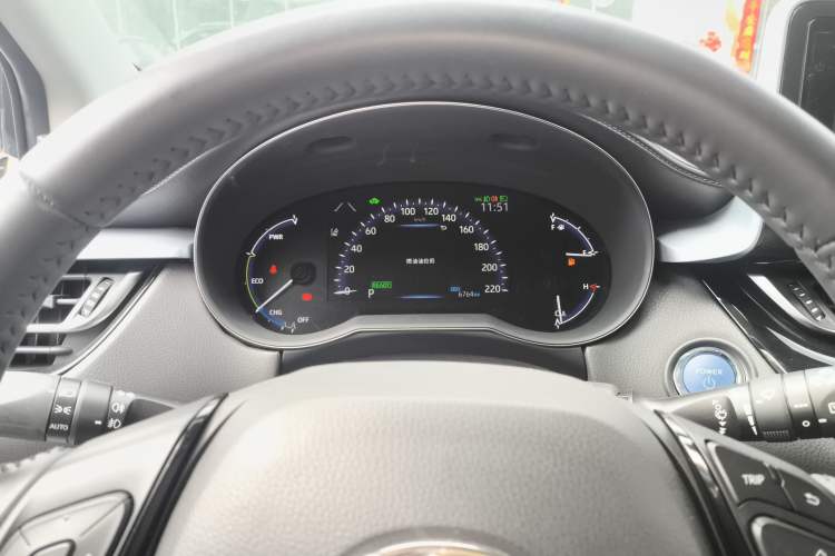 Used Toyota IZOA 2021 Dual-Motor 2.0L Yichi Edition
