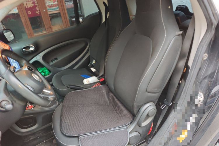 Used smart fortwo 2018 1.0L 52kW Hardtop Passion Edition China V Standard