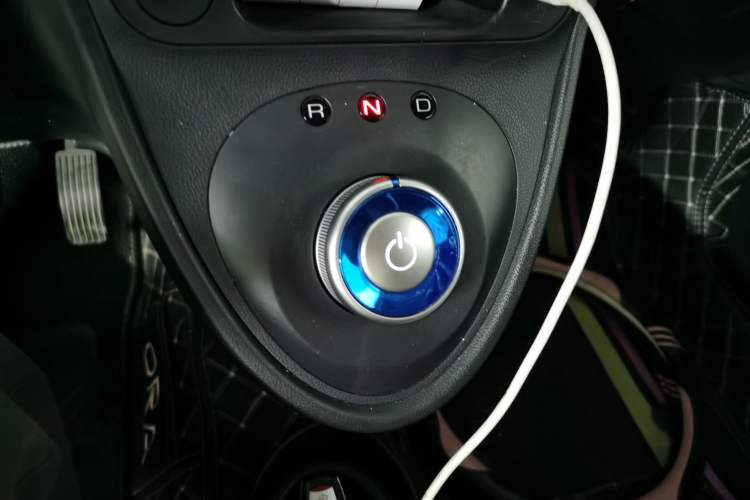 Used ORA Black Cat 2022 301km Base Version Ternary Lithium