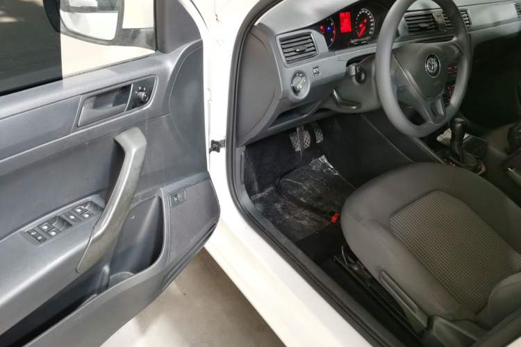 Used Volkswagen Santana 2018 1.5L Automatic Fashion Edition