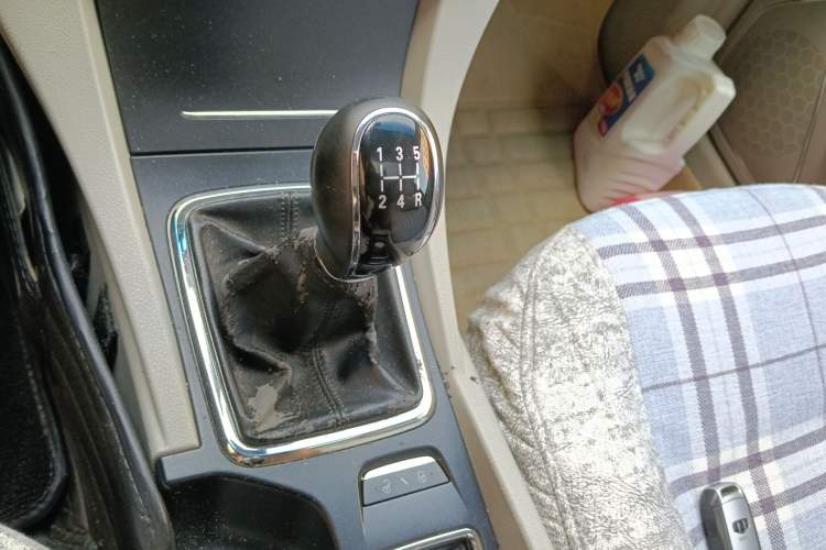 Used Geely Auto Emgrand 2014 Sedan 1.5L Manual Elite Model