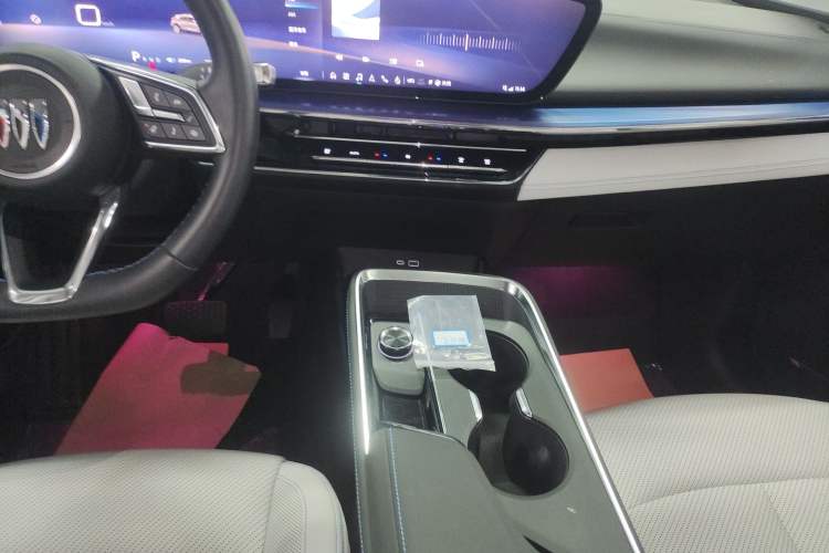 Used Buick E4 2023 Deluxe Edition