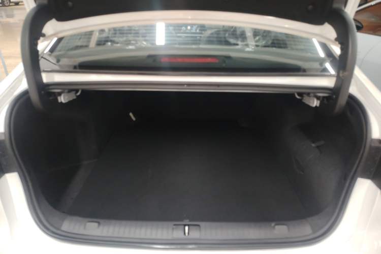 Used Chery Fengyun A8 2024 127 ZHU FENG Version