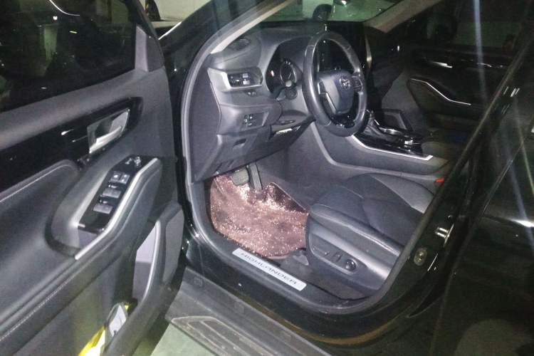 Used Toyota Highlander 2022 380T Four-Wheel Drive Prestige Edition 7-Seater Driver Seat