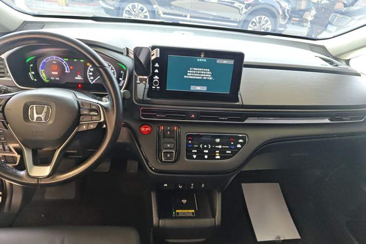 Used Honda Elysion 2022 2.0L eHEV Luxury Edition
