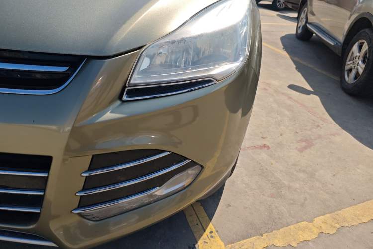 Used Ford Kuga 2015 1.5L GTDi Two-Wheel Drive Fashion Edition Left Front Headlight