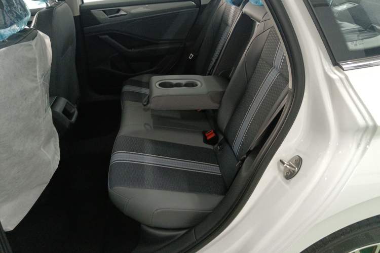 Used Volkswagen Sagitar 2025 Facelift 200TSI DSG Flyover Edition Left Rear Seat