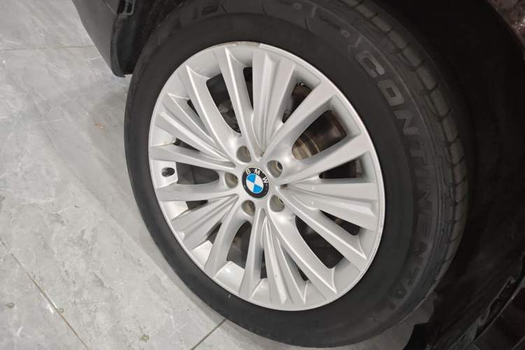 Used BMW X5 2017 xDrive28i
