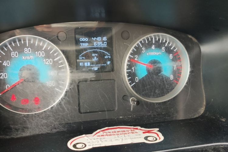 Used Jinbei Gold Hiace 2021 1.5L Passenger Van Travel Lion 6-Seater Odometer Close Up