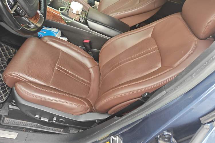 Used Lincoln Nautilus 2019 2.7T Four-Wheel Drive Prestige Edition China VI Standard Left Front Seat