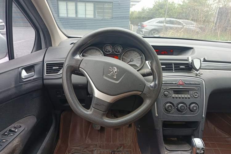 Used Peugeot 308 2013 1.6L Manual YouShang Model Steering Wheel