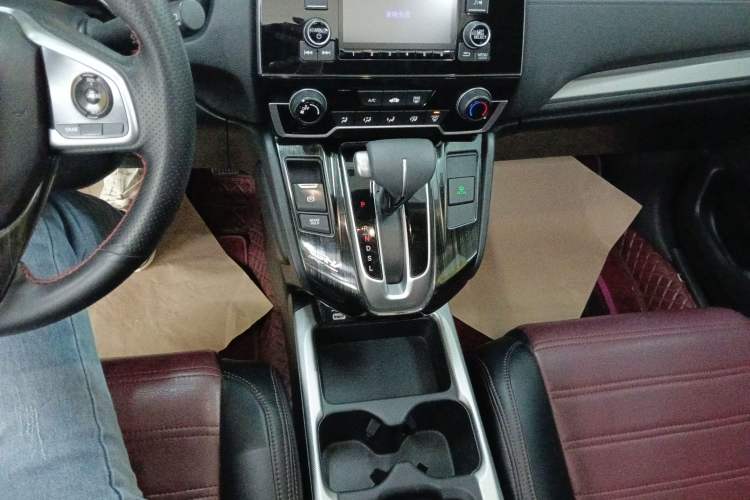 Used Honda CR-V 2021 240TURBO CVT 2WD Comfort Version
