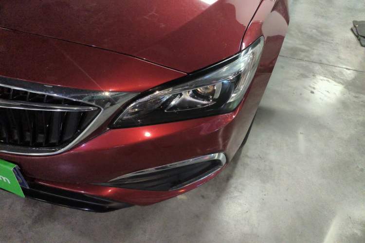 Used Buick Verano 2018 Sedan 20T Dual-Clutch Leading Model
